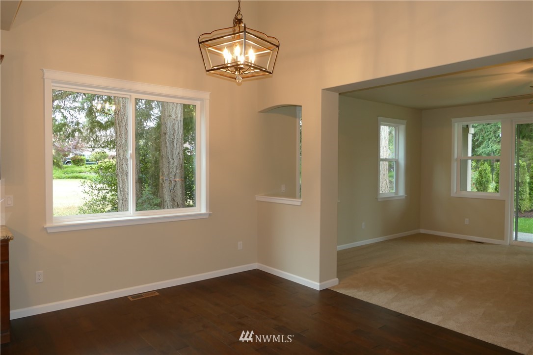 2345 Lilly Road Northeast Olympia, WA 98506 - Photo 11 of 25 Gallery Image 11