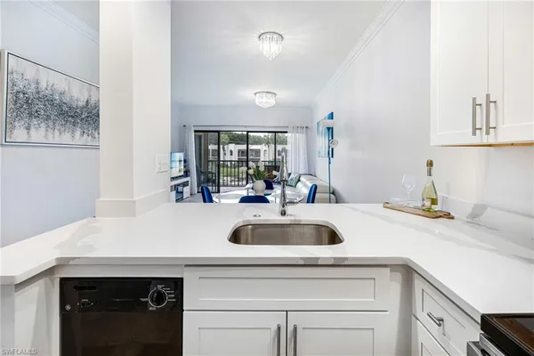 $3,500 | 3320 Olympic Drive, Unit 125, Naples, FL 34105