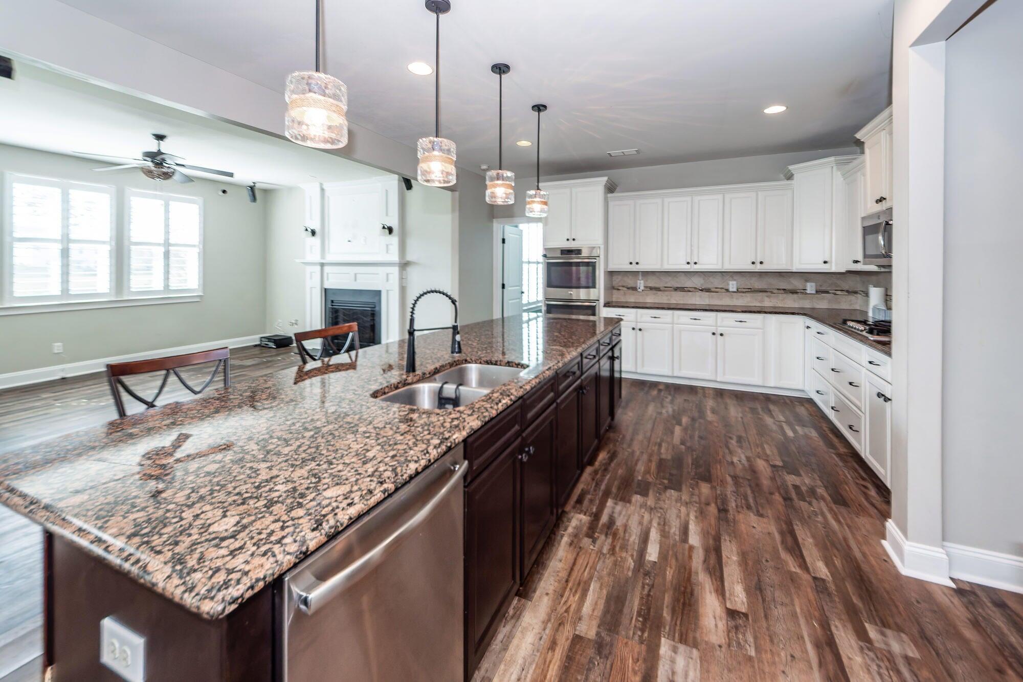 416 Spectrum Road Summerville, SC 29486 - Photo 13 of 57