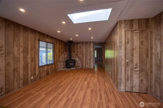 a view of livingroom with furniture and wooden floor