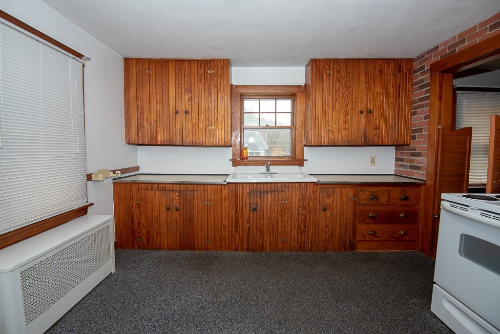 33 Gleason Road Shrewsbury, MA 01545 - Photo 8 of 25 Gallery Image 8