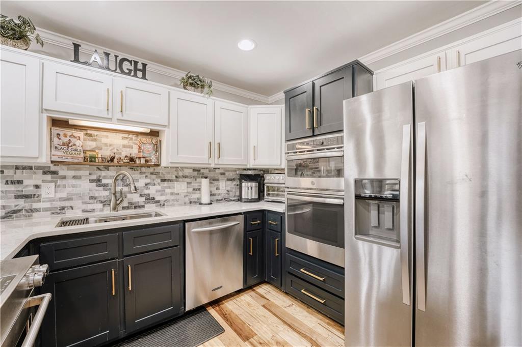 9005 Ridgestone Court Roswell, GA 30076 - Photo 11 of 27