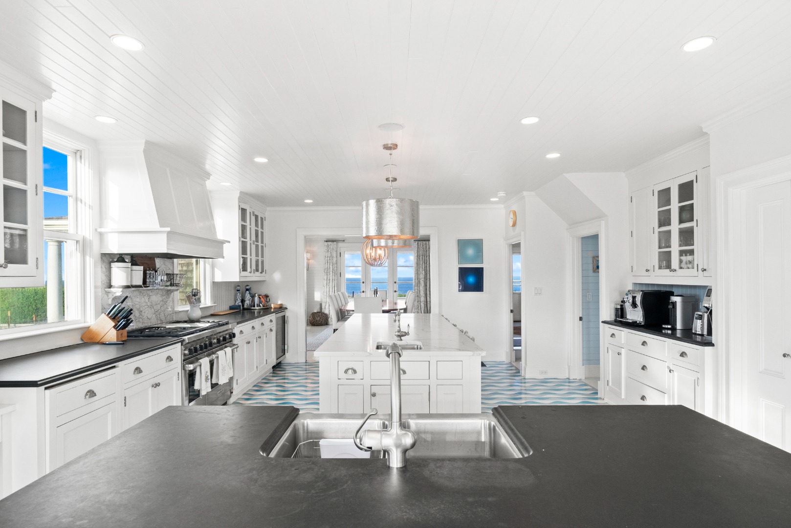 63 Baxter Road Nantucket, MA 02554 - Photo 11 of 45