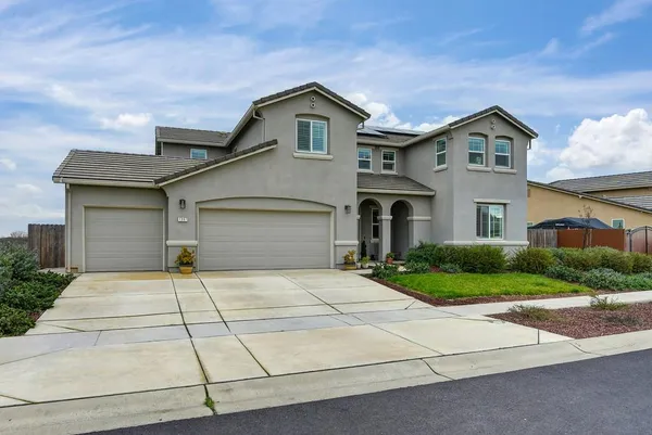 $630,000 | 1397 Rio Grande Drive, Plumas Lake, CA 95961