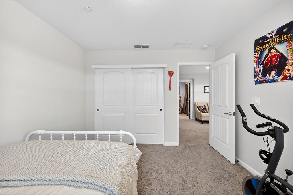 1397 Rio Grande Drive Plumas Lake, CA 95961 - Photo 31 of 54 a view of a livingroom with furniture