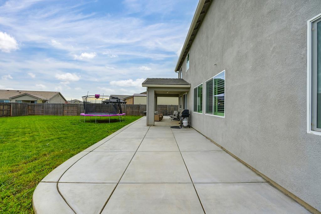1397 Rio Grande Drive Plumas Lake, CA 95961 - Photo 53 of 54 a view of outdoor space with garden and seating