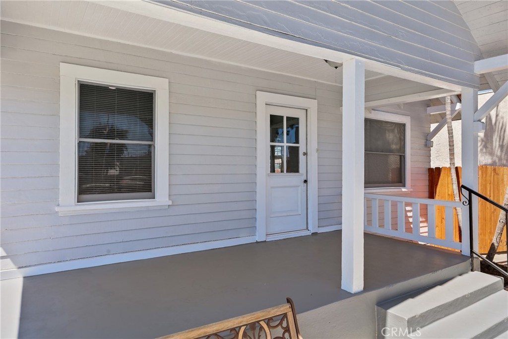 15323 Paramount Boulevard Paramount, CA 90723 - Photo 10 of 72 a view of an entryway of house