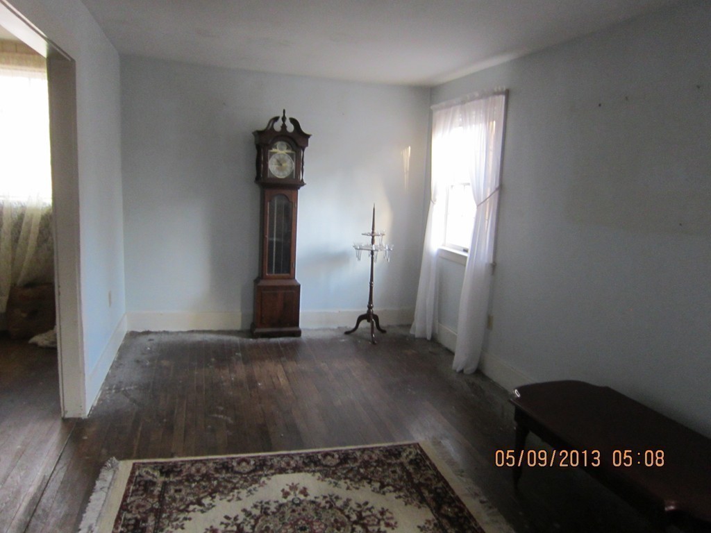 32 Lakeview Road Foxboro, MA 02035 - Photo 9 of 16 Gallery Image 9