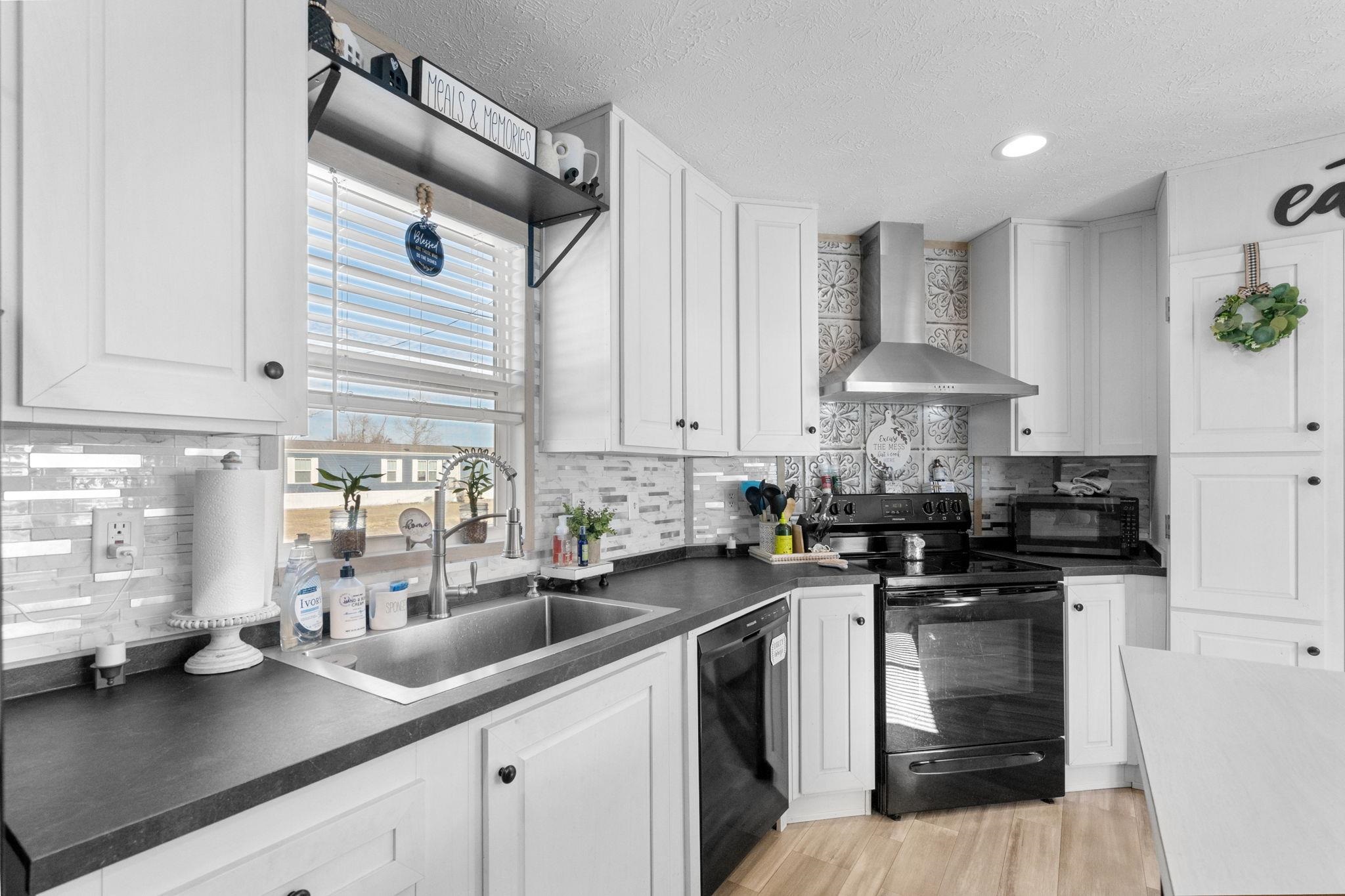 2810 Gobblers Run Conway, SC 29527 - Photo 11 of 35