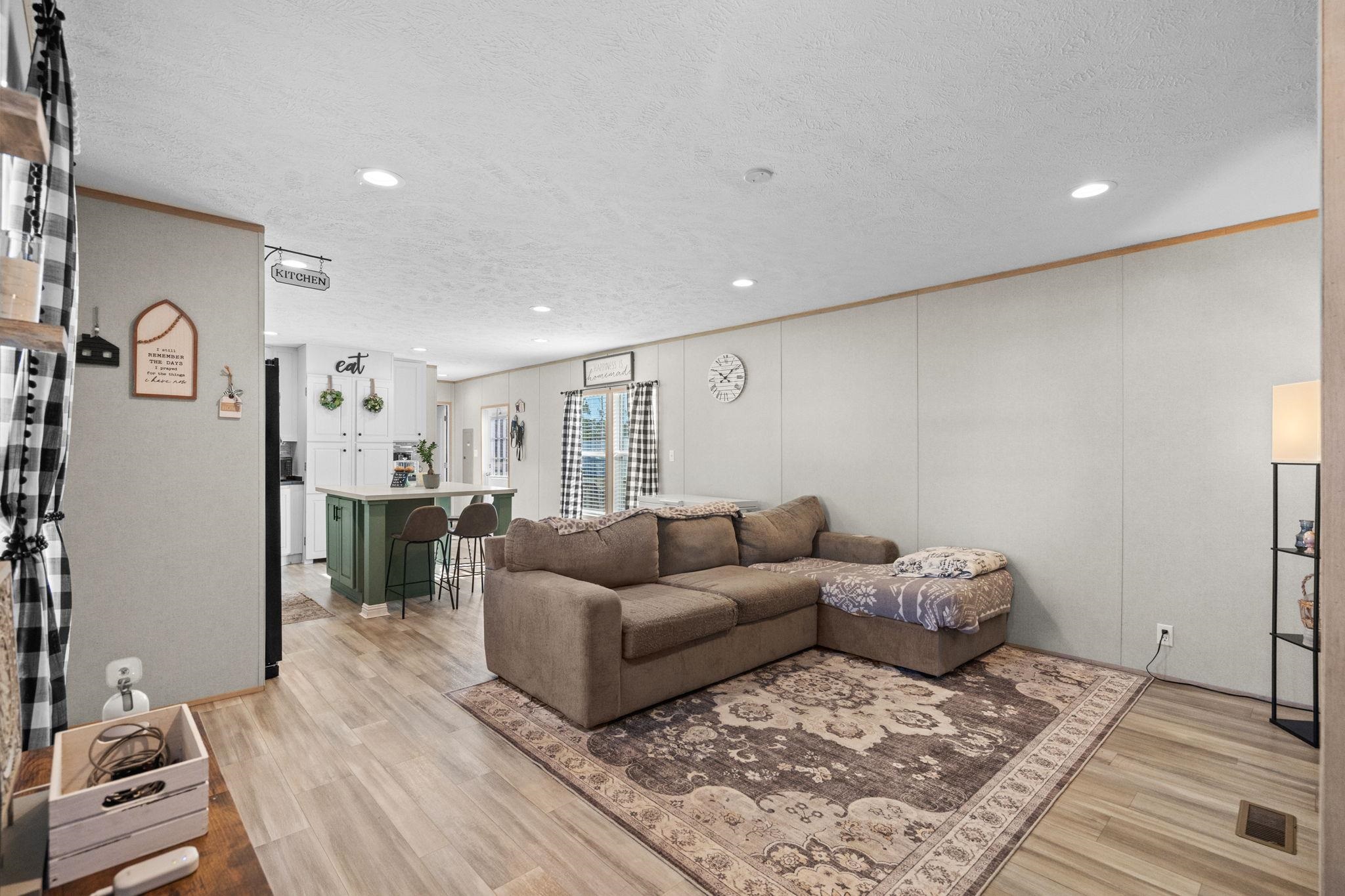 2810 Gobblers Run Conway, SC 29527 - Photo 3 of 35