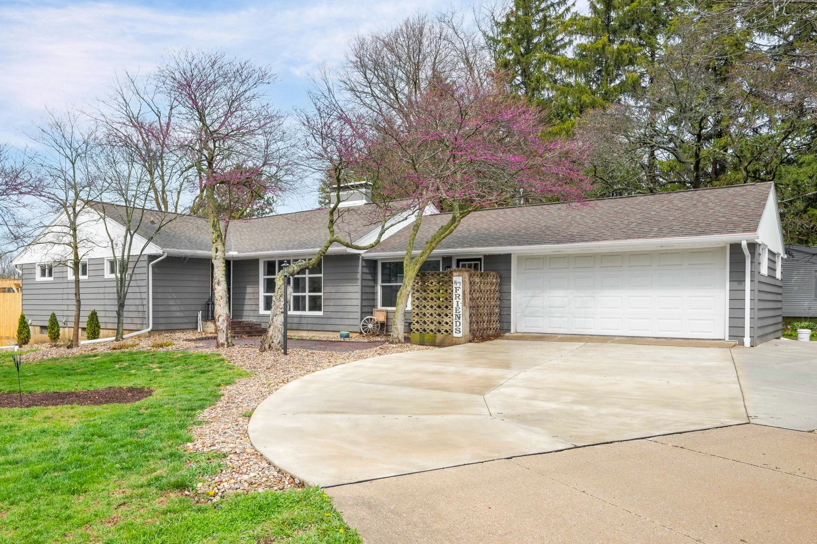 1601 North Linden Street Normal, IL 61761 - Photo 2 of 56