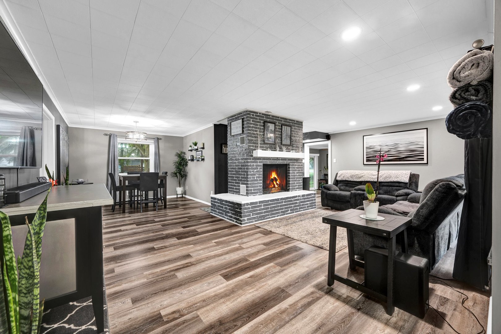 1601 North Linden Street Normal, IL 61761 - Photo 9 of 56