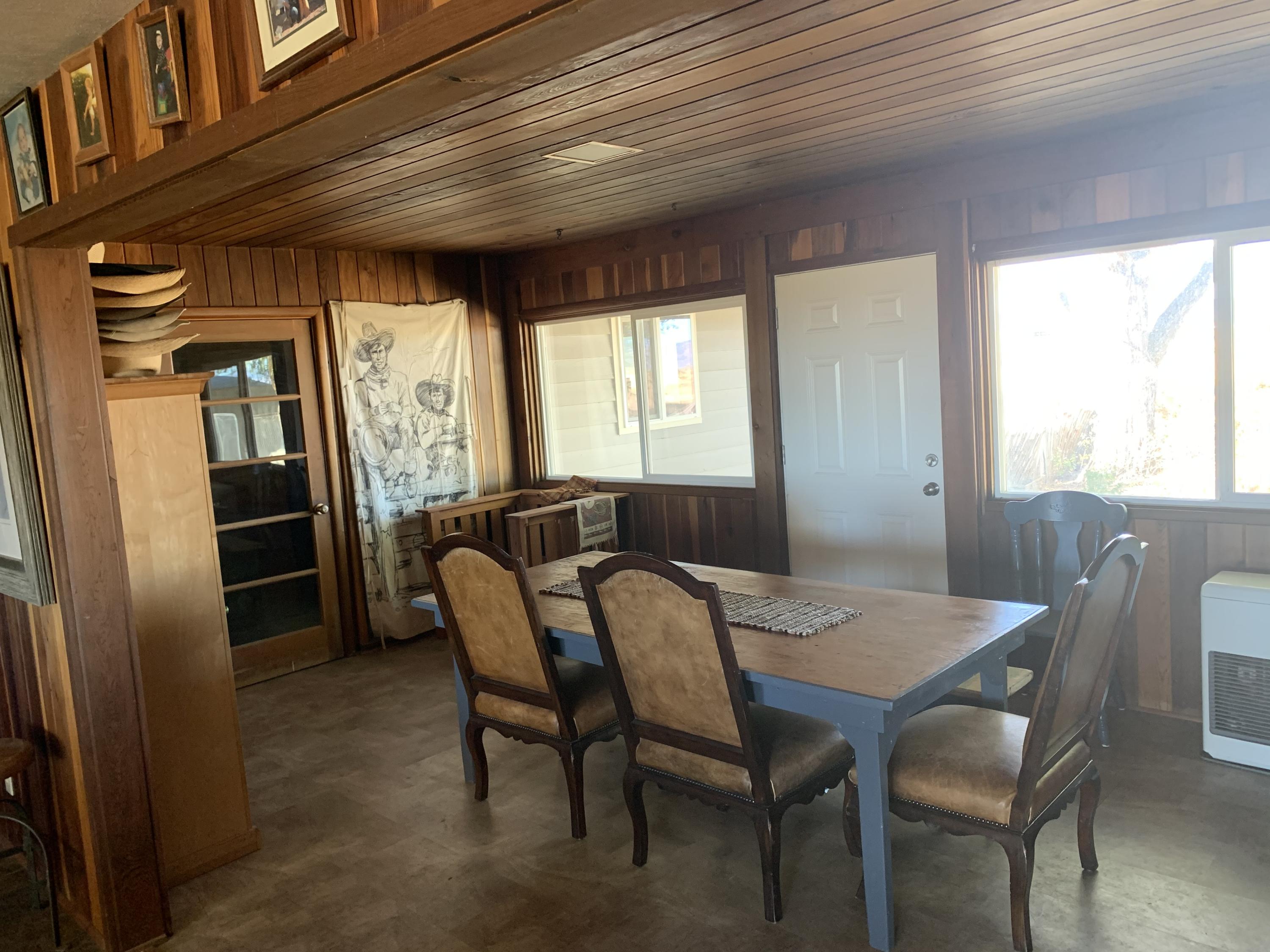 12485 West Side Road Lakeview, OR 97630 - Photo 36 of 48 dining room