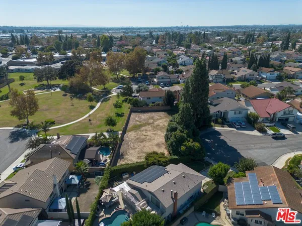 $695,000 | 548 Vanderbilt Drive, Placentia, CA 92870