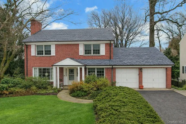 $1,850,000 | 48 Highland Circle, Bronxville, NY 10708