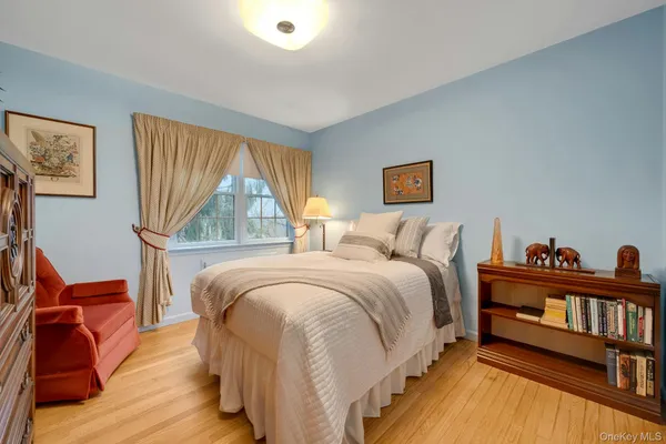 $1,850,000 | 48 Highland Circle, Bronxville, NY 10708