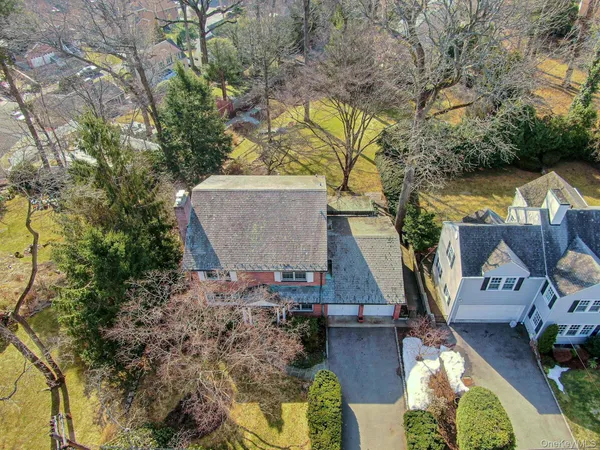 $1,850,000 | 48 Highland Circle, Bronxville, NY 10708