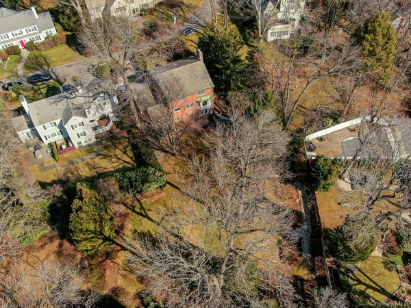 $1,850,000 | 48 Highland Circle, Bronxville, NY 10708