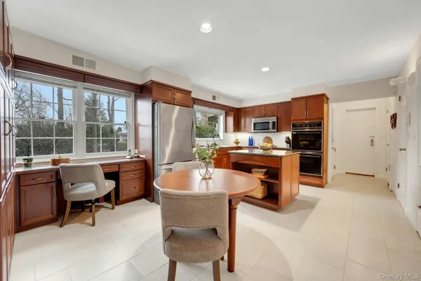 $1,850,000 | 48 Highland Circle, Bronxville, NY 10708