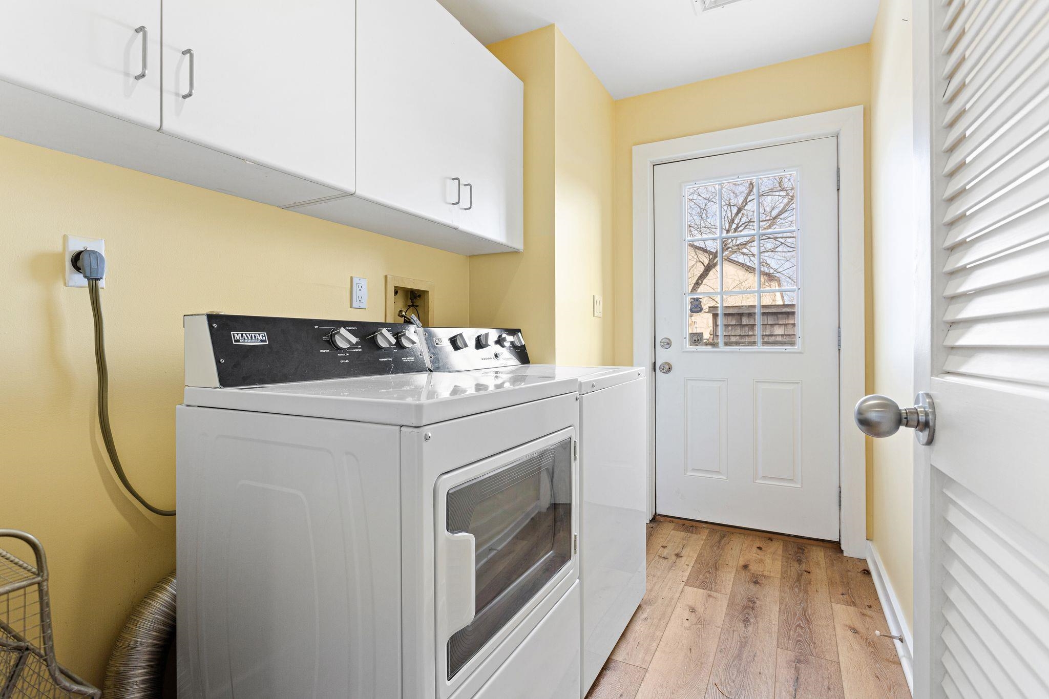 201 Lighthouse Avenue Cape May Point, NJ 08212 - Photo 15 of 32 a utility room with dryer and washer