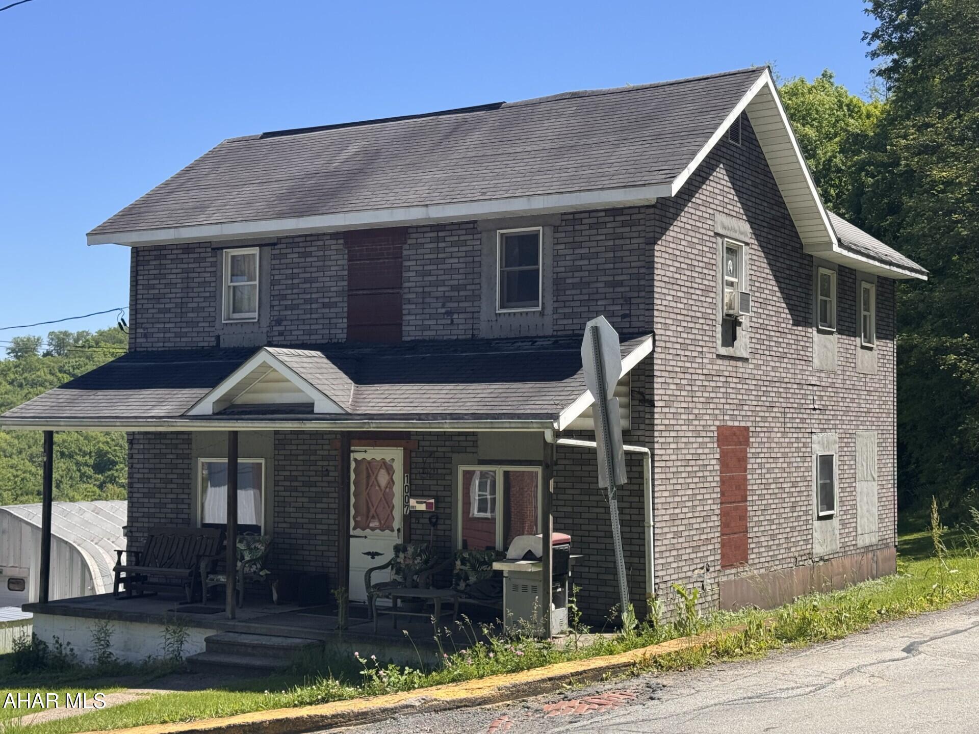 1007 Beech Avenue Patton, PA 16668 - Photo 3 of 5