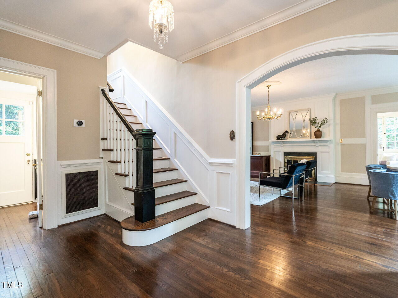 2501 Kenmore Drive Raleigh, NC 27608 - Photo 6 of 58
