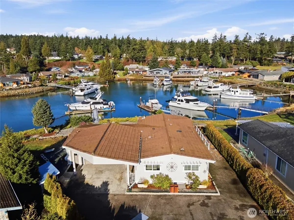 $799,000 | 138 Lummi Drive, La Conner, WA 98257