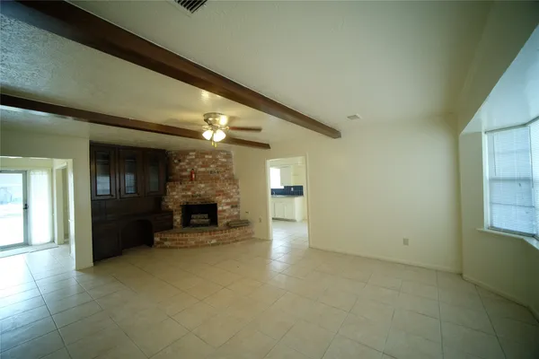 $2,100 | 12618 Bexley Drive, Houston, TX 77099