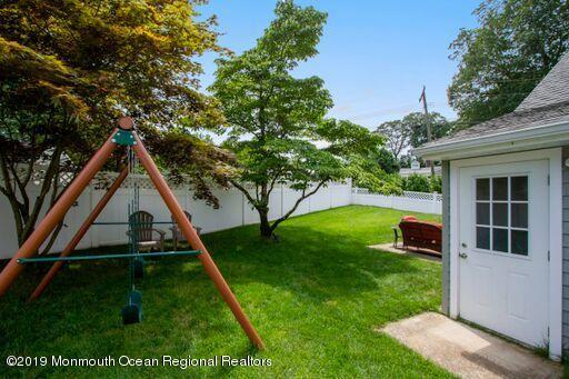 51 Ave Of Two Rivers Rumson, NJ 07760 - Photo 24 of 24 IMG_2944_preview
