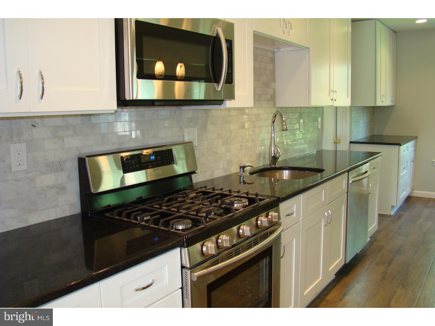 26 Devonshire Road Mount Laurel, NJ 08054 - Photo 9 of 23 Kitchen