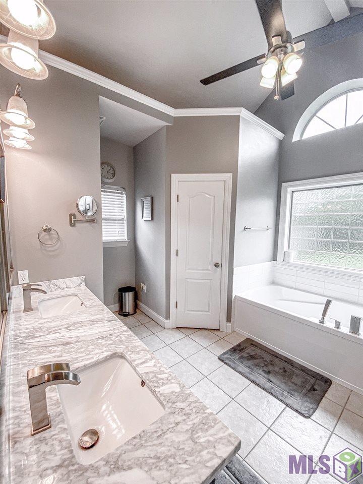 9136 Rue De Fluer Denham Springs, LA 70706 - Photo 28 of 37 Gallery Image 28