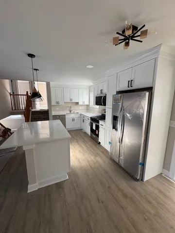 $350,000 | 27 South Bereman Road, Montgomery, IL 60538