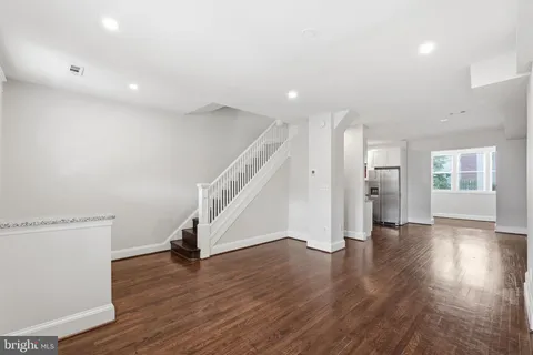 $725,000 | 2320 North Capitol Street Northwest, Washington, DC 20002