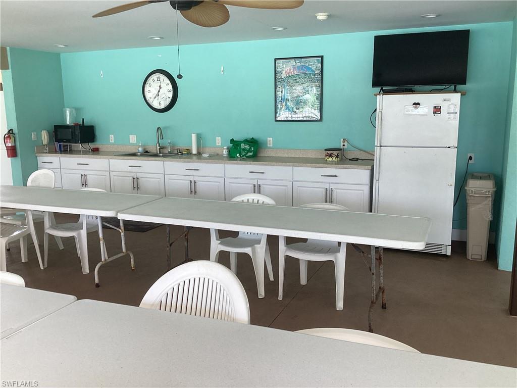 5435 Rattlesnake Hammock Road, Unit E306 Naples, FL 34113 - Photo 12 of 14 Community Room