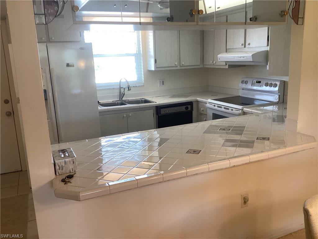5435 Rattlesnake Hammock Road, Unit E306 Naples, FL 34113 - Photo 5 of 14 Gallery Image 5