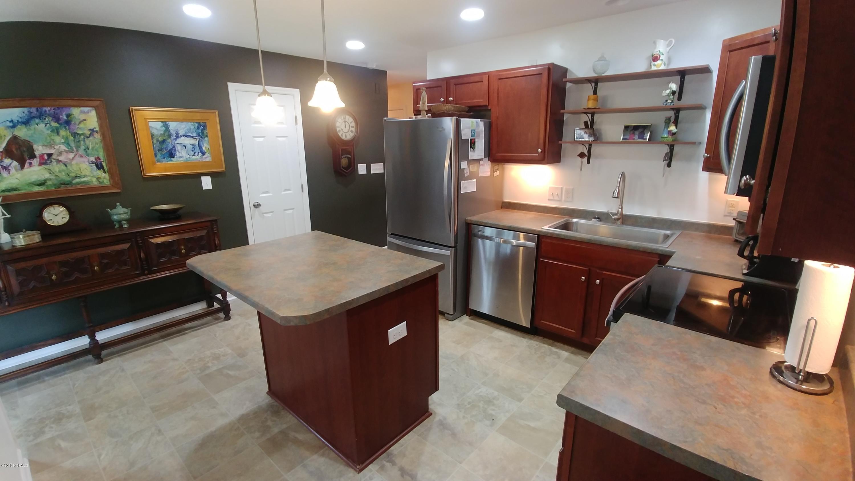 117 Brian's Woods Road Maple Hill, NC 28454 - Photo 6 of 20 4-12-19 067