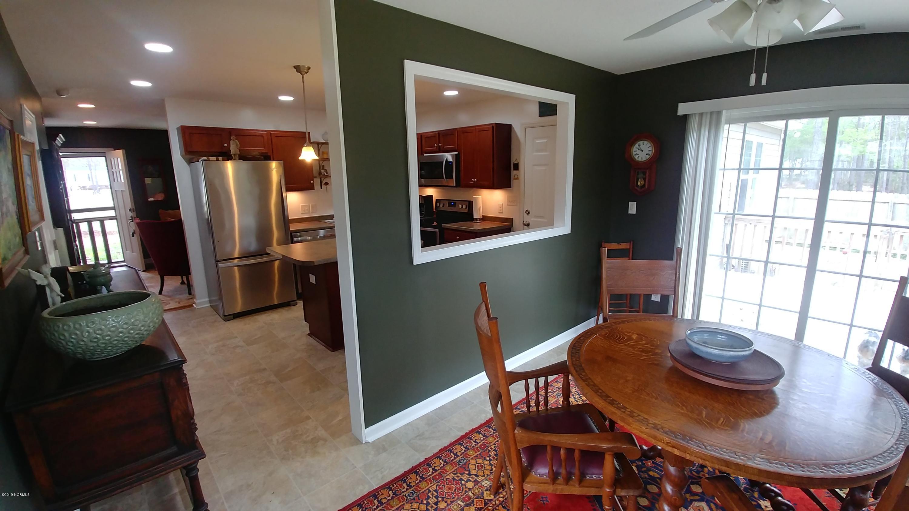 117 Brian's Woods Road Maple Hill, NC 28454 - Photo 7 of 20 4-12-19 071