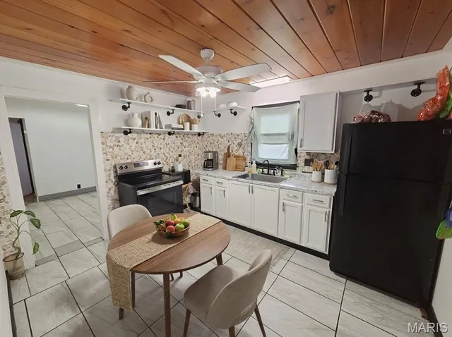 $167,000 | 408 North 7th Street, La Grange, MO 63448