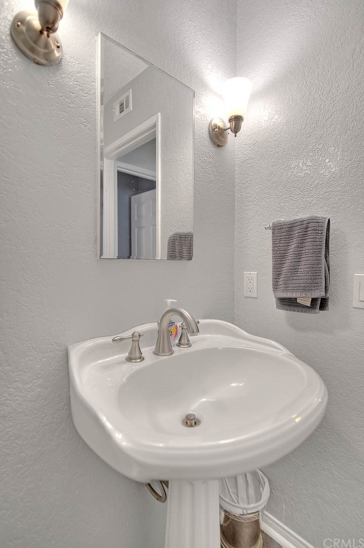 1073 Romney Drive Diamond Bar, CA 91789 - Photo 23 of 50