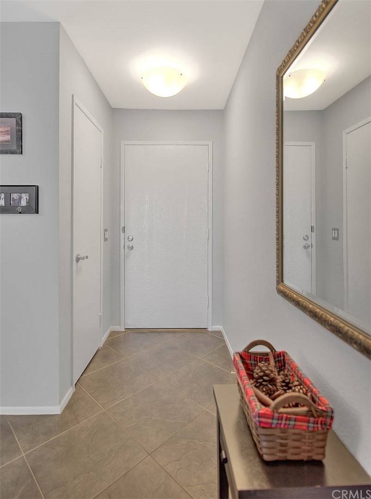 1073 Romney Drive Diamond Bar, CA 91789 - Photo 4 of 50 Foyer