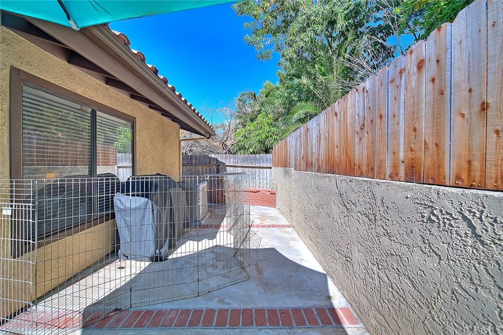 1073 Romney Drive Diamond Bar, CA 91789 - Photo 35 of 50 Private patio