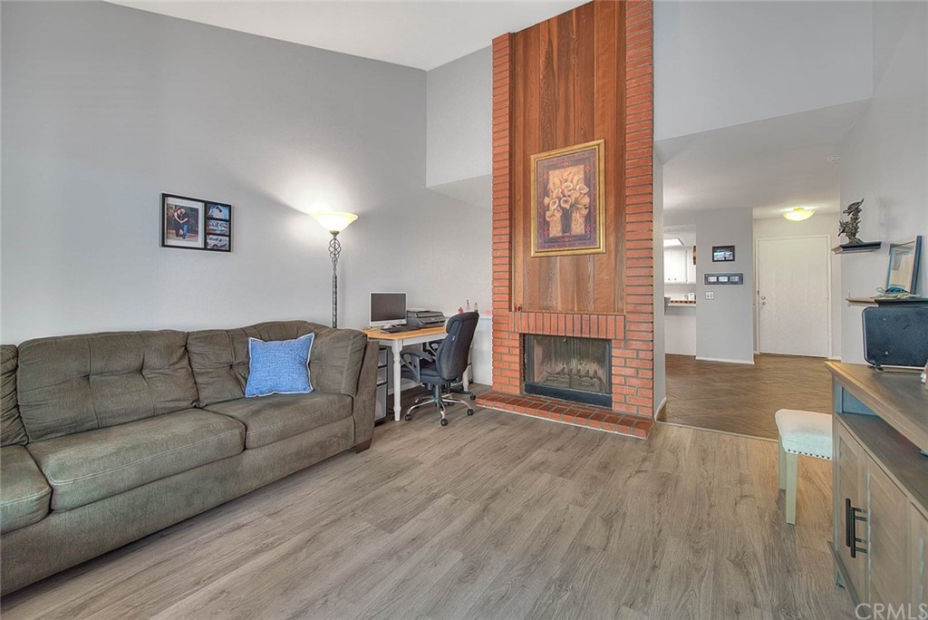 1073 Romney Drive Diamond Bar, CA 91789 - Photo 7 of 50