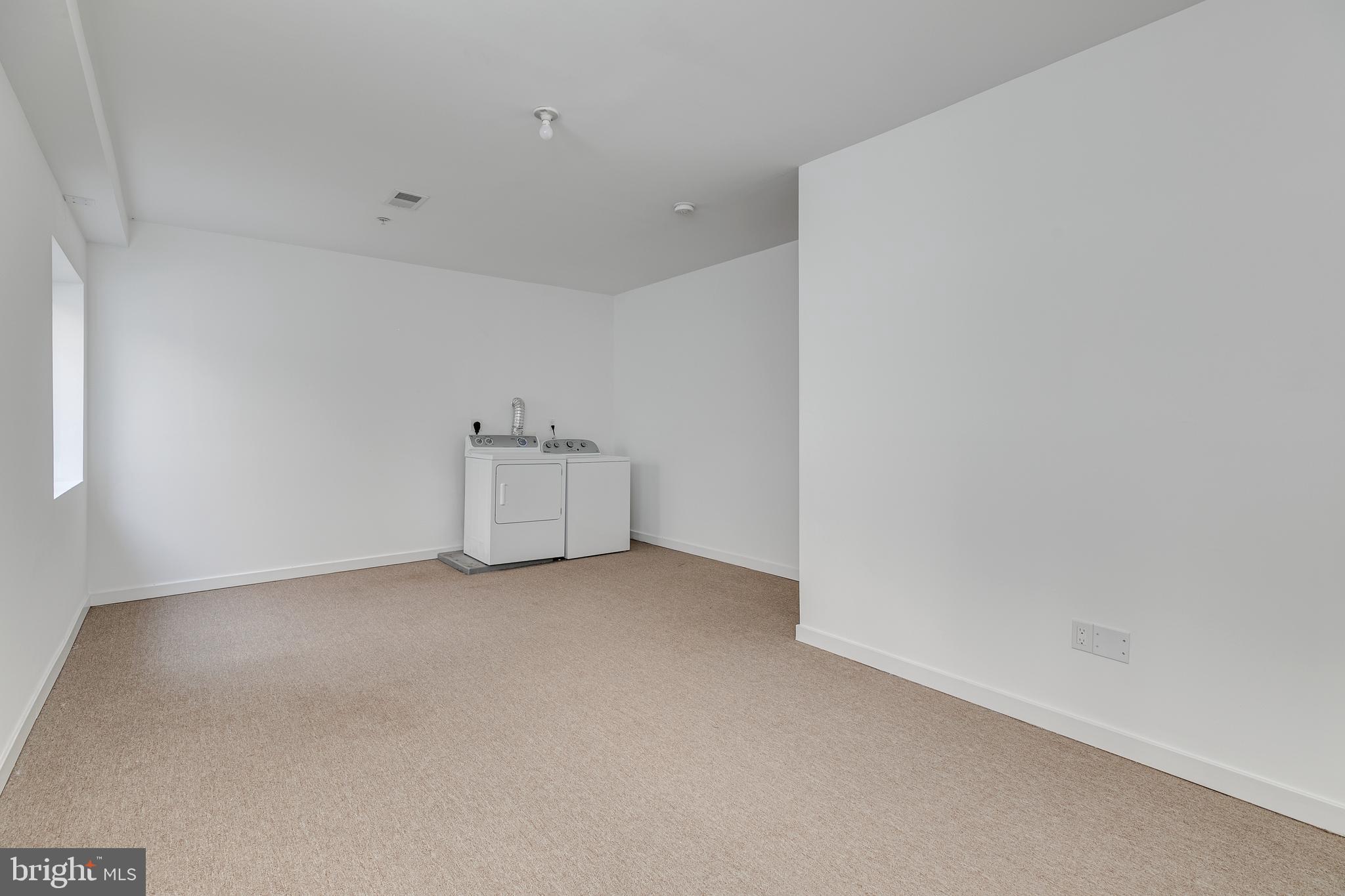 220 West George Street, Unit 224 Philadelphia, PA 19123 - Photo 22 of 56 a view of an empty room