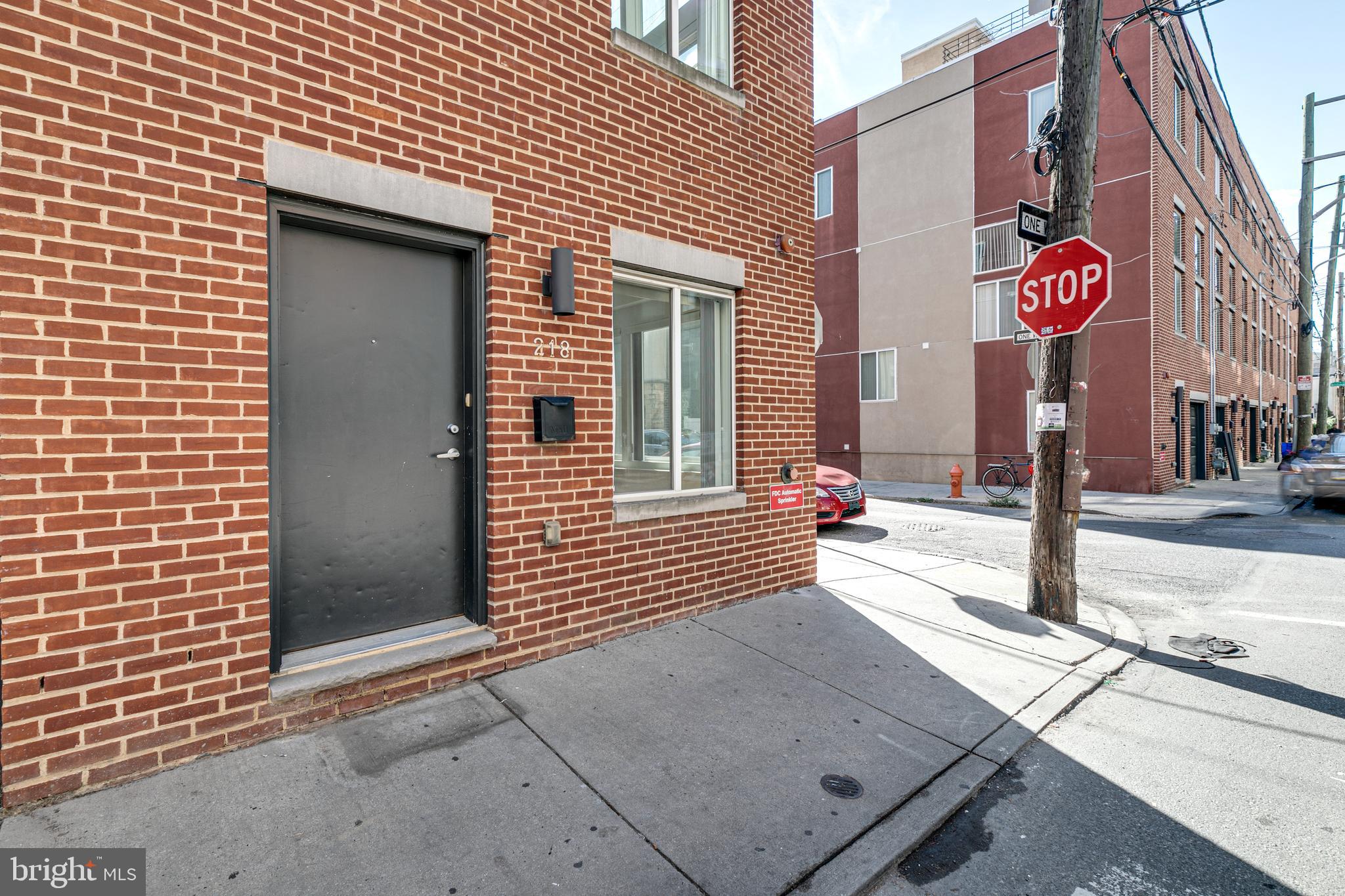 220 West George Street, Unit 224 Philadelphia, PA 19123 - Photo 5 of 56 a view of a street with an outdoor seating