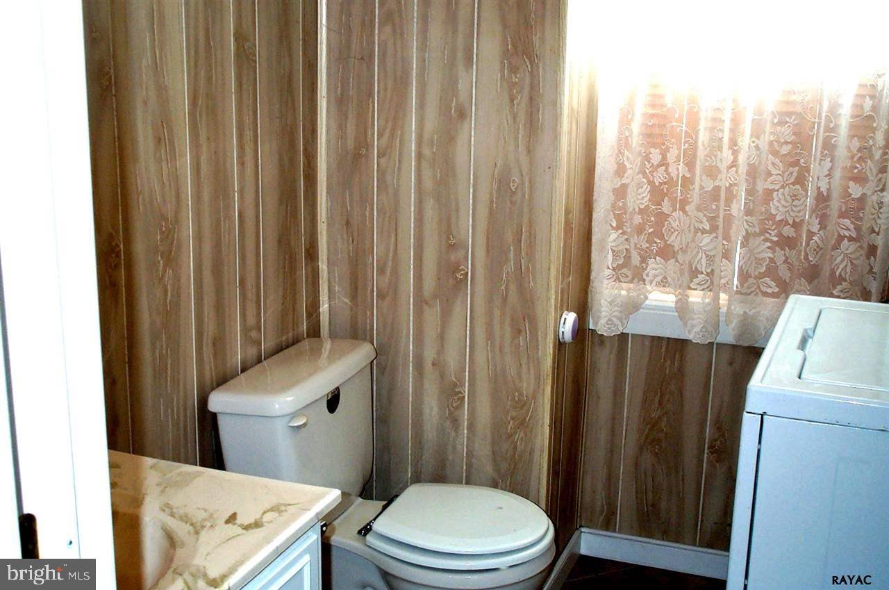 126 Beck Mill Road Hanover, PA 17331 - Photo 7 of 13 Gallery Image 7