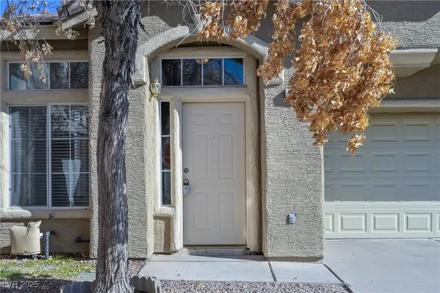 $2,000 | 4502 Dagnar Court, North Las Vegas, NV 89031