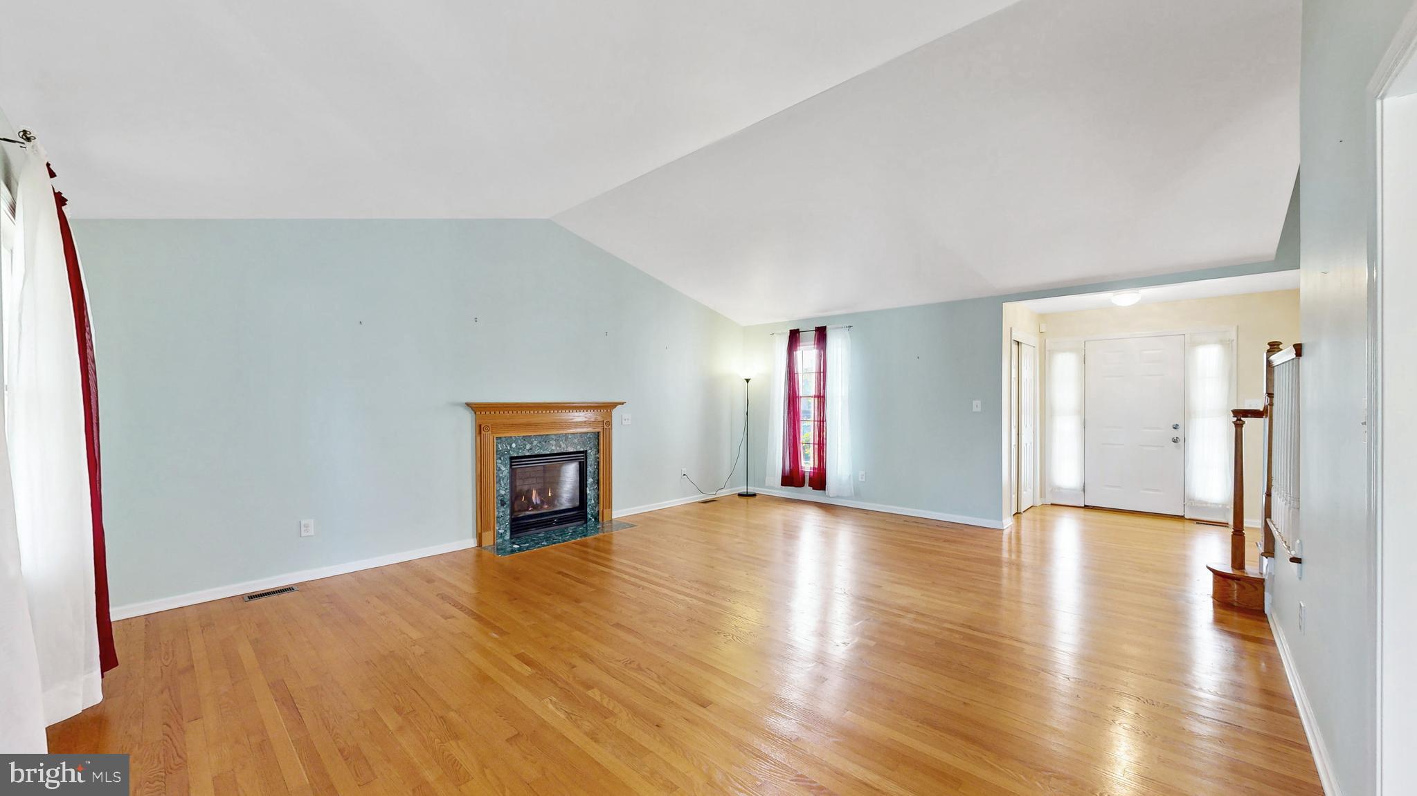 116 Greenbrier Drive Bear, DE 19701 - Photo 15 of 74 Living Room