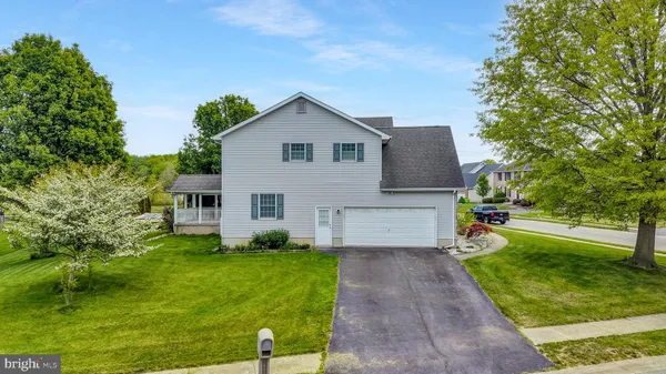 $598,000 | 116 Greenbrier Drive, Bear, DE 19701
