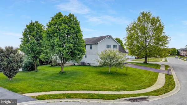 $598,000 | 116 Greenbrier Drive, Bear, DE 19701