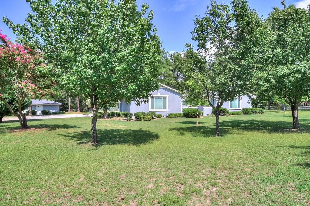 4215 Hardy Road Martinez, GA 30907 - Photo 2 of 7 Gallery Image 2